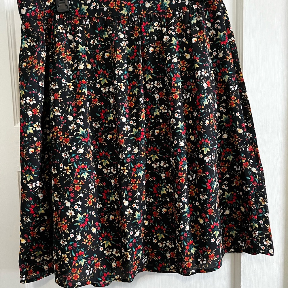 Merchantile Floral Black Skirt